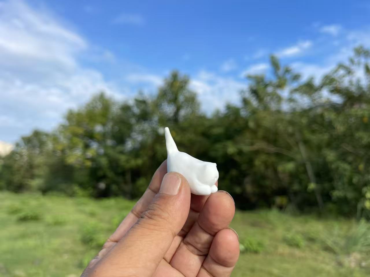 手捧陶